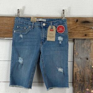 $59 Levi’s Jean Bermuda Shorts Distressed  10R NWT